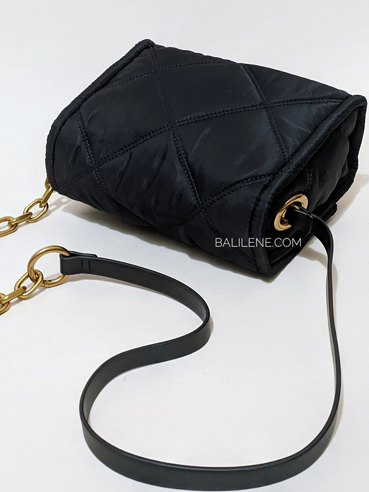 Bimba-Y-Lola-221BBMY1M-T2204-Small-Black-Gold-Padded-Nylon-Crossbody-Bag-Balilene-detail-belakang_