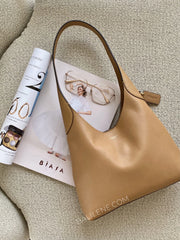 Coach-Brooklyn-Shoulder-Bag-28-Honey-Brown-balilene