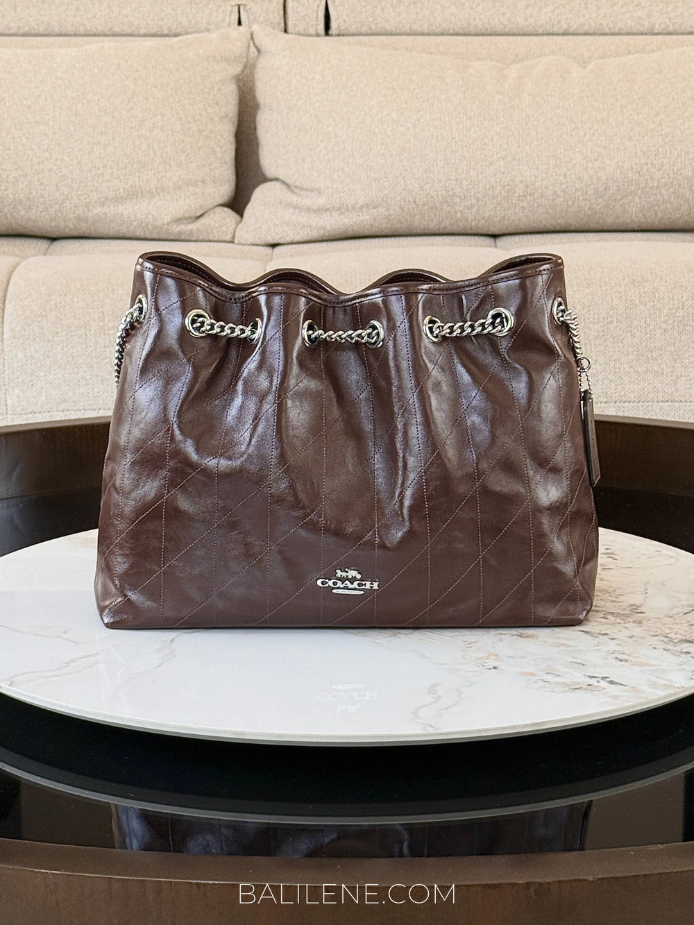 Coach-Evelyn-Shoulder-Bag-With-Quilting-Maple-balilene