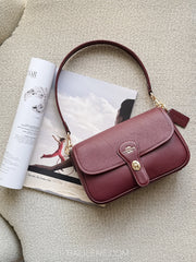Coach-Hadley-Shoulder-Bag-Dark-Wine-balilene