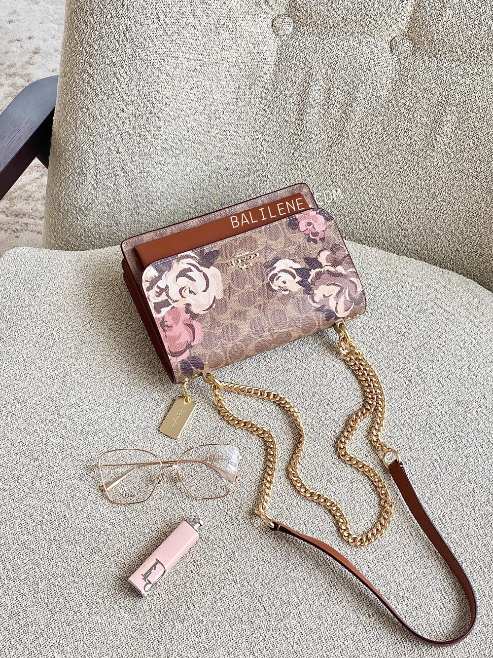 Coach-Klare-Crossbody-Bag-In-Signature-Canvas-With-Rose-Print-Tan-Multi-balilene