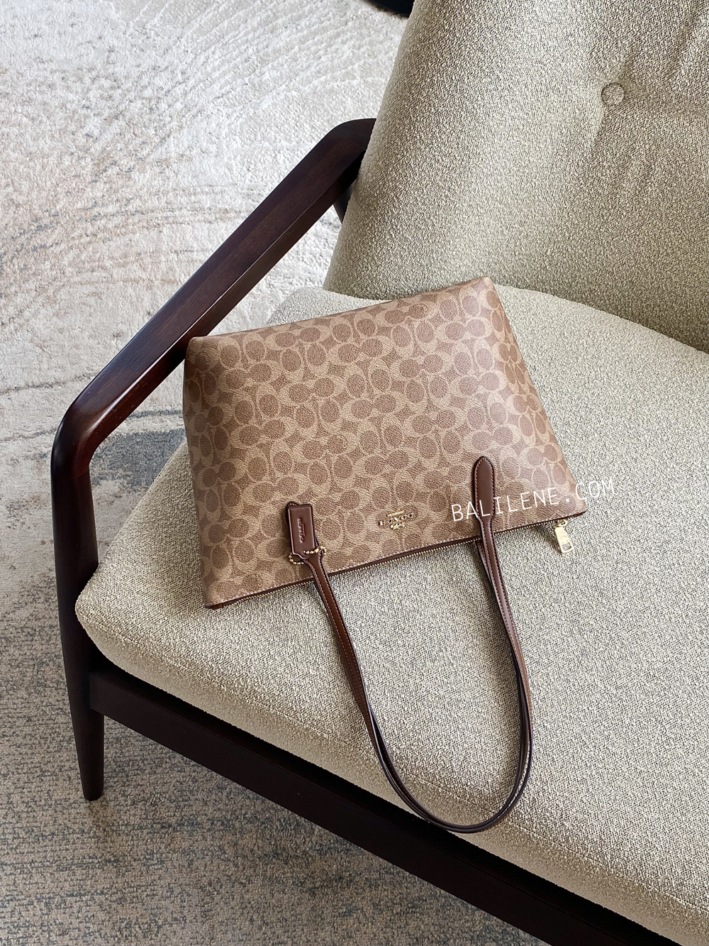 Coach-Zip-Top-Tote-In-Signature-Canvas-Tan-Brown-balilene