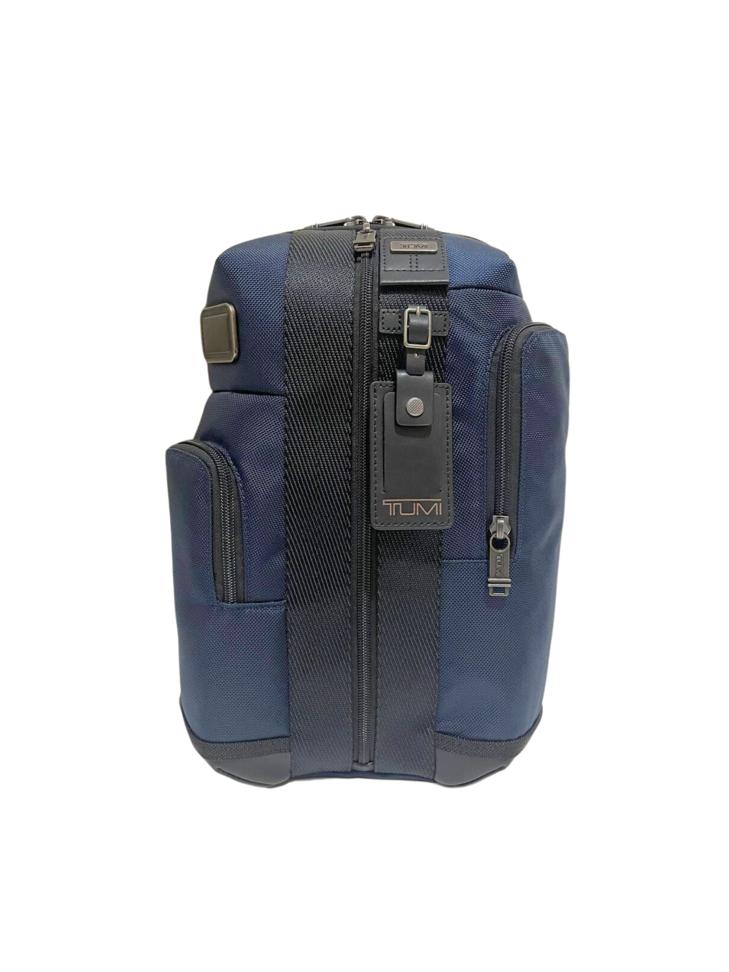 Higgins Sling Bag Navy - TUMI – Balilene Higgins Sling Bag Navy - TUMI – Balilene