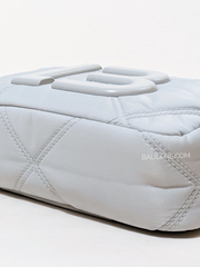 bagian-bawah-Bimba-Y-Lola-Nylon-Padded-Extra-Smal-Crossbody-Bag-Grey