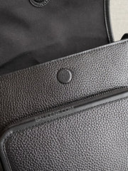detail-Coach-Sullivan-Flap-Crossbody-Bag-Black-balilene