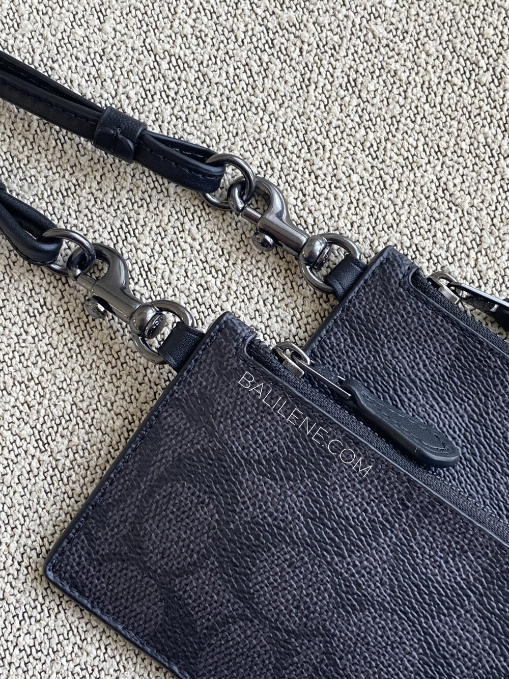detail-Coach-Zip-Lanyard-Card-Case-In-Signature-Canvas-Charcoal-Black-balilene