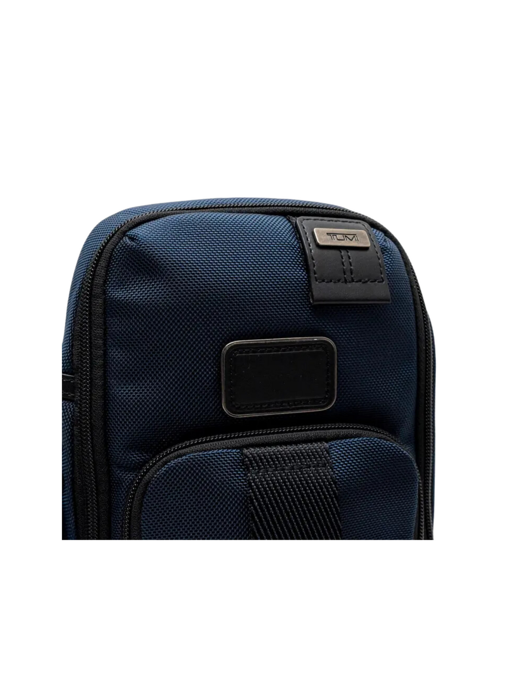 Tumi-_Fife-Slim-Sling-Bag-Navy
