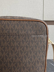 detail-belakang-Michael-Kors-35S1G3DC8B-Desert-Road-Trip-Jet-Set-Medium-Brown-Multi-balilene