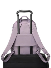 detail-belakang-Voyageur-Celina-Medium-Backpack-TUMI