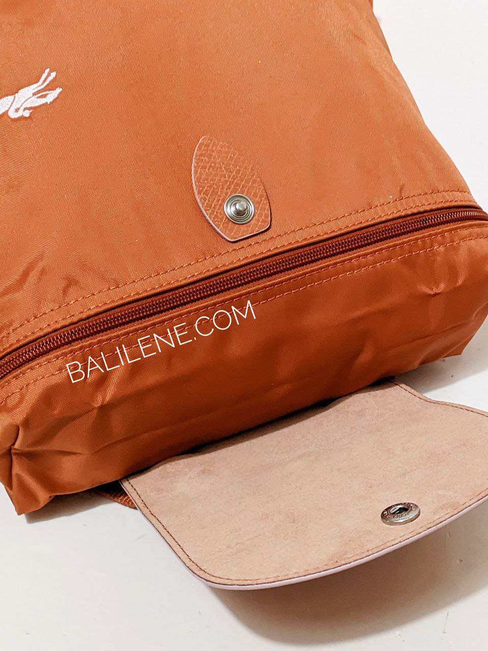 detail-closure-Longchamp-Le-Pliage-Club-Backpack-Bag-Rust-Silver