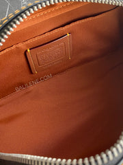 detail-dalam-Coach-Coach-Large-Travel-Kit-In-Signature-Canvas-Tan-Black-balilene