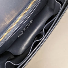 detail-dalam-Coach- Alie- Shoulder -Bag- in -Signature -Jacquard- With -Snakeskin -Detail- Midnight- Navy