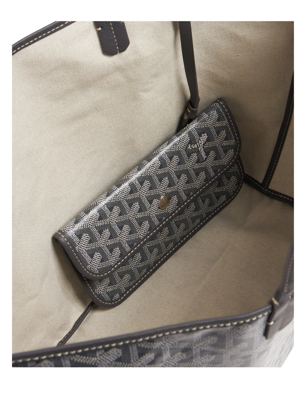 detail-dalam-Goyard-Saint-Louis-Pm-Tote-Bag-Grey