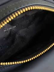 detail-dalam-Tory-Burch-82508-Nylon-Belt-Bag-Black-balilene