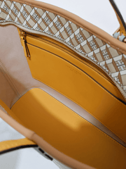 detail-dalam-Tory-Burch-Geo-Logo-Colorblock-Mini-Zip-Tote-Hazelnut-Logo-Allover