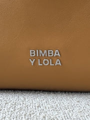 detail-depan-BYL-Medium-Toffee-Leather-Paper-Bag-balilene