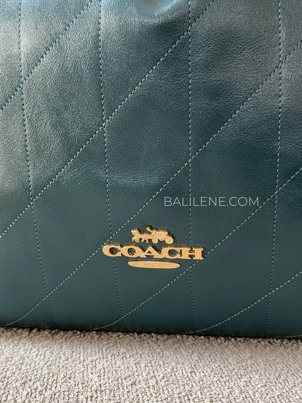 detail-depan-Coach-Evelyn-Large-Shoulder-Bag-With-Quilting-Dark-Teal-balilene