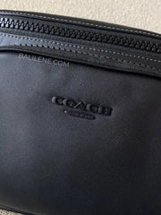 detail-depan-Coach-Racer-Belt-Bag-Black-balilene