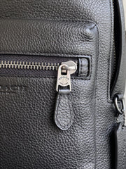 detail-depan-Coach-West-Pack-Leather-Black-balilene