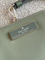 detail-depan-Kate-Spade-Carter-Nylon-Card-Case-Lanyard-Cedar-Stand-balilene