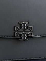 detail-depan-Tory-Burch-Britten-Matte-Small-Adjustable-Shoulder-Bag-Black-balilene