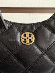 detail-depan-Tory-Burch-Willa-Mini-Crescent-Bag-Black-balilene