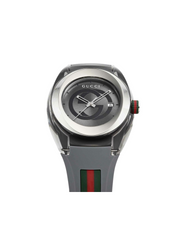 detail-dial-Gucci-Sync-Stainless-Steel-Grey-Rubber-Strap-Watch