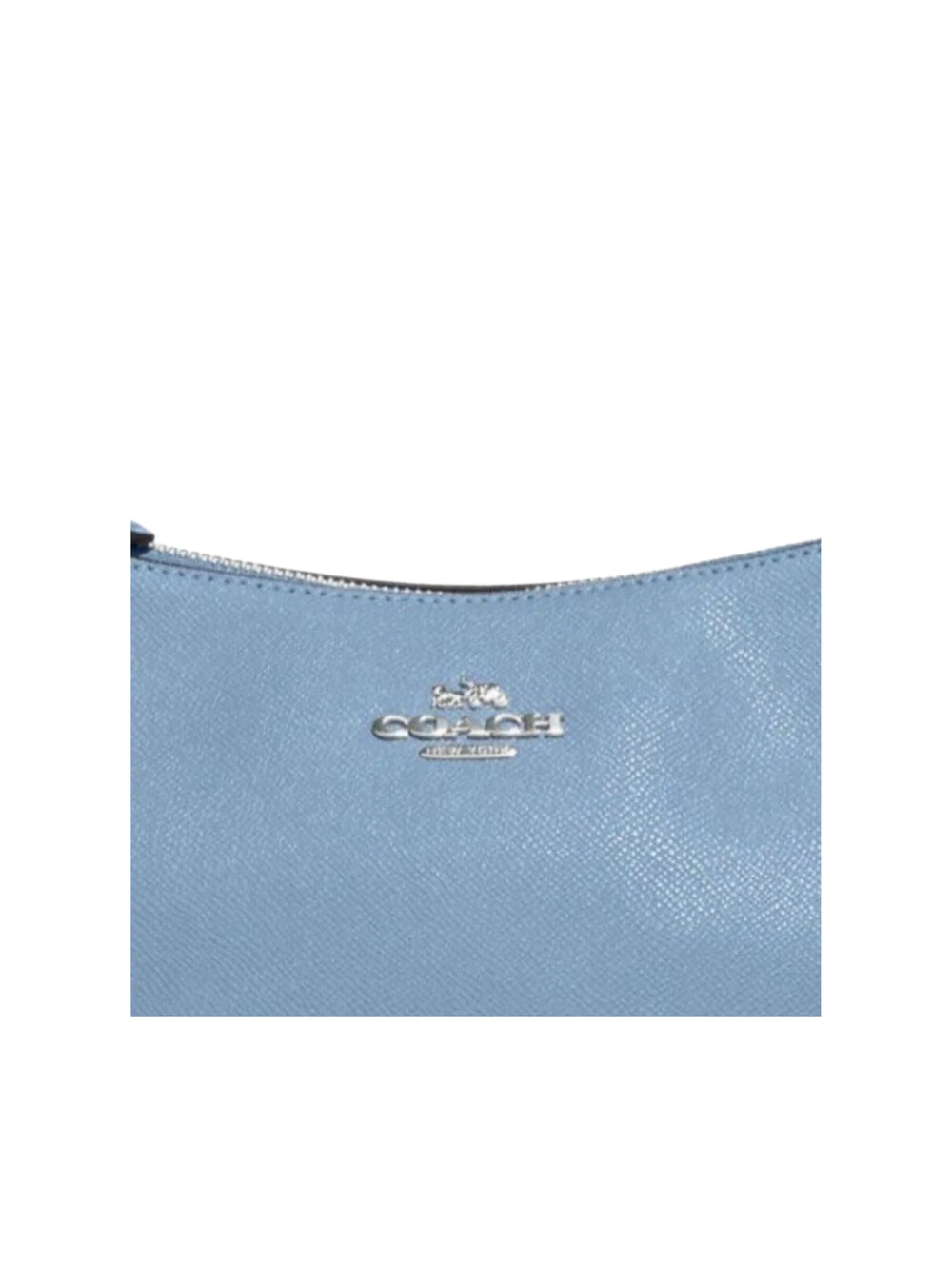 detail-logo-Coach-Clara-Leather-Shoulder-Bag-Light-MistWEBP