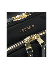 detail-logo-depan-Tumi-Voyageur-Troy-Tamy-Crossbody-Bag-BlackWEBP
