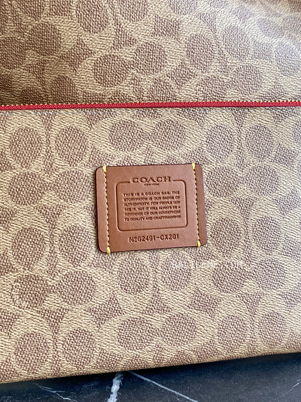 detail-pouch-Coach-Box-Program-Coated-Canvas-Signature-Day-Tote-Bag-Tan-Rust-balilene