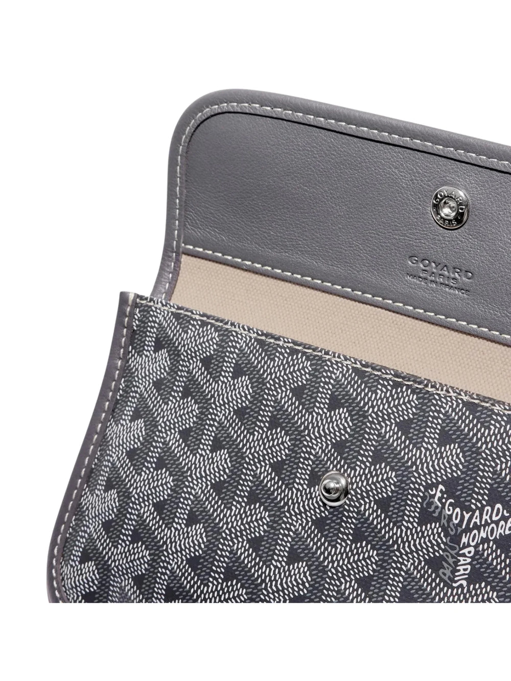 detail-pouch-Goyard-Saint-Louis-Pm-Tote-Bag-Grey