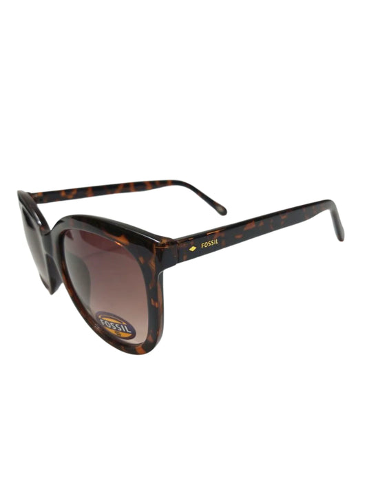 detail-samping-Fossil-Round-Sunglasses-BrownTortoise