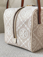detail-samping-Tory-Burch-T-Monogram-Jacquard-Cube-Bag-Ivory-balilene
