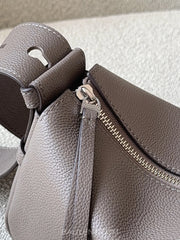 detail-zip-Tory-Burch-Romy-Small-Shoulder-Bag-Wild-Mushroom-balilene