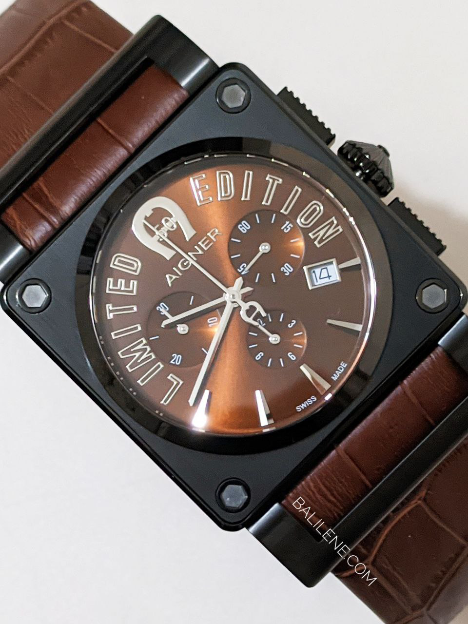 dial-Aigner-A24149-Limited-Edition-Black-Case-Brown-Leather-Strap-Watch