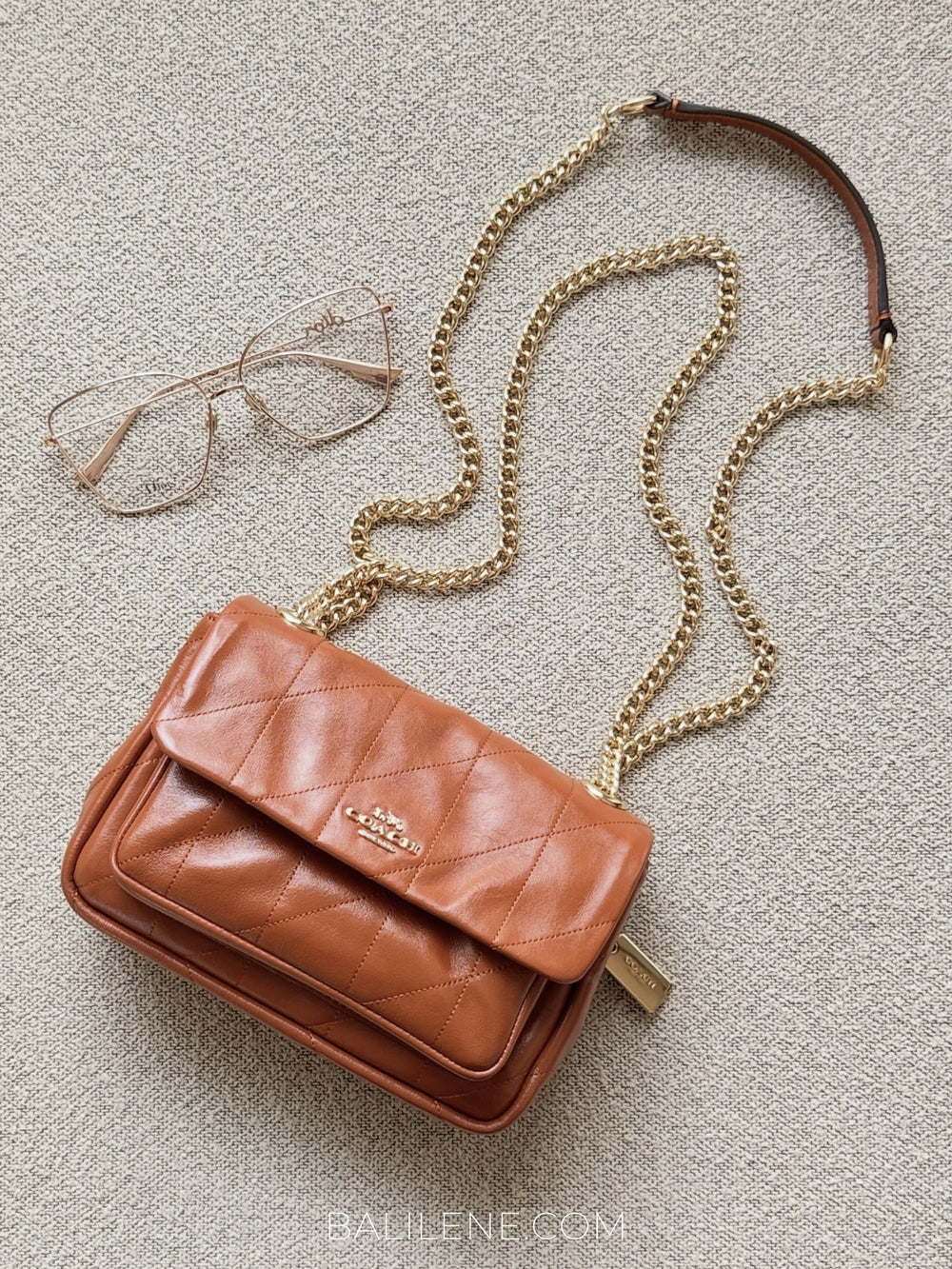 gambar-Coach-Elodie-Crossbody-Bag-18-With-Quilting-Cinnamon-balilene