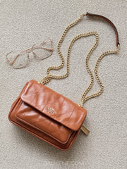 gambar-Coach-Elodie-Crossbody-Bag-18-With-Quilting-Cinnamon-balilene