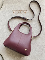 gambar-Coach-Lana-Shoulder-Bag-23-Merlot-balilene