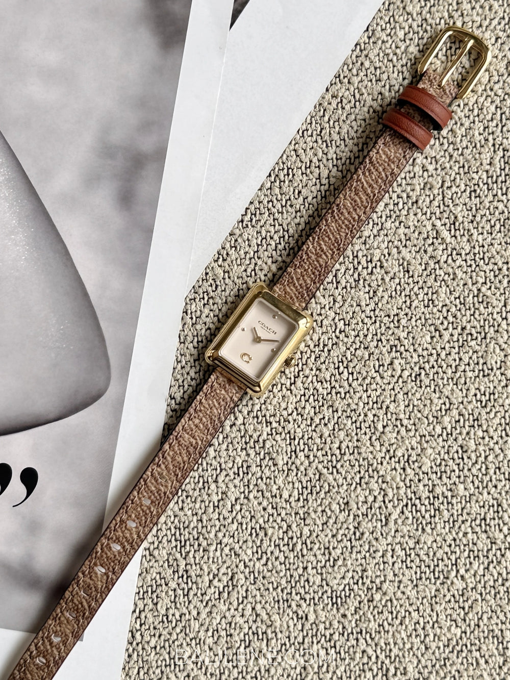 gambar-Coach-Mara-White-Dial-Canvas-Strap-Watch-Brown-balilene
