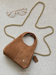 gambar-Coach-Suede-Lana-Shoulder-Bag-19-Warm-Brown-balilene