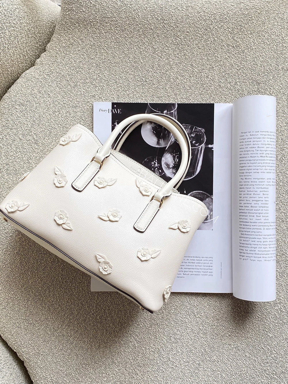 gambar-Kate-Spade-Thompson-Street-Floral-Small-Satchel-Bag-Cashew-Milk-balilene
