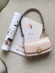 gambar-Tory-Burch-Britten-Patent-Convertible-Crossbody-Bag-Devon-Sand-balilene