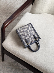 gambar-Tory-Burch-T-Monogram-Mini-NS-Tote-Bag-Tory-Navy-balilene
