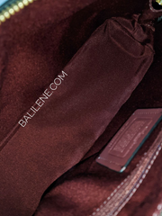 gambar-bagian-dalam-tas-Coach-Katy-Satchel-In-Signature-Canvas-With-Ski-Patches-Brown-Black-Multi