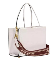 gambar-belakang-Coach-Cashin-Carry-Tote-20-Chalk