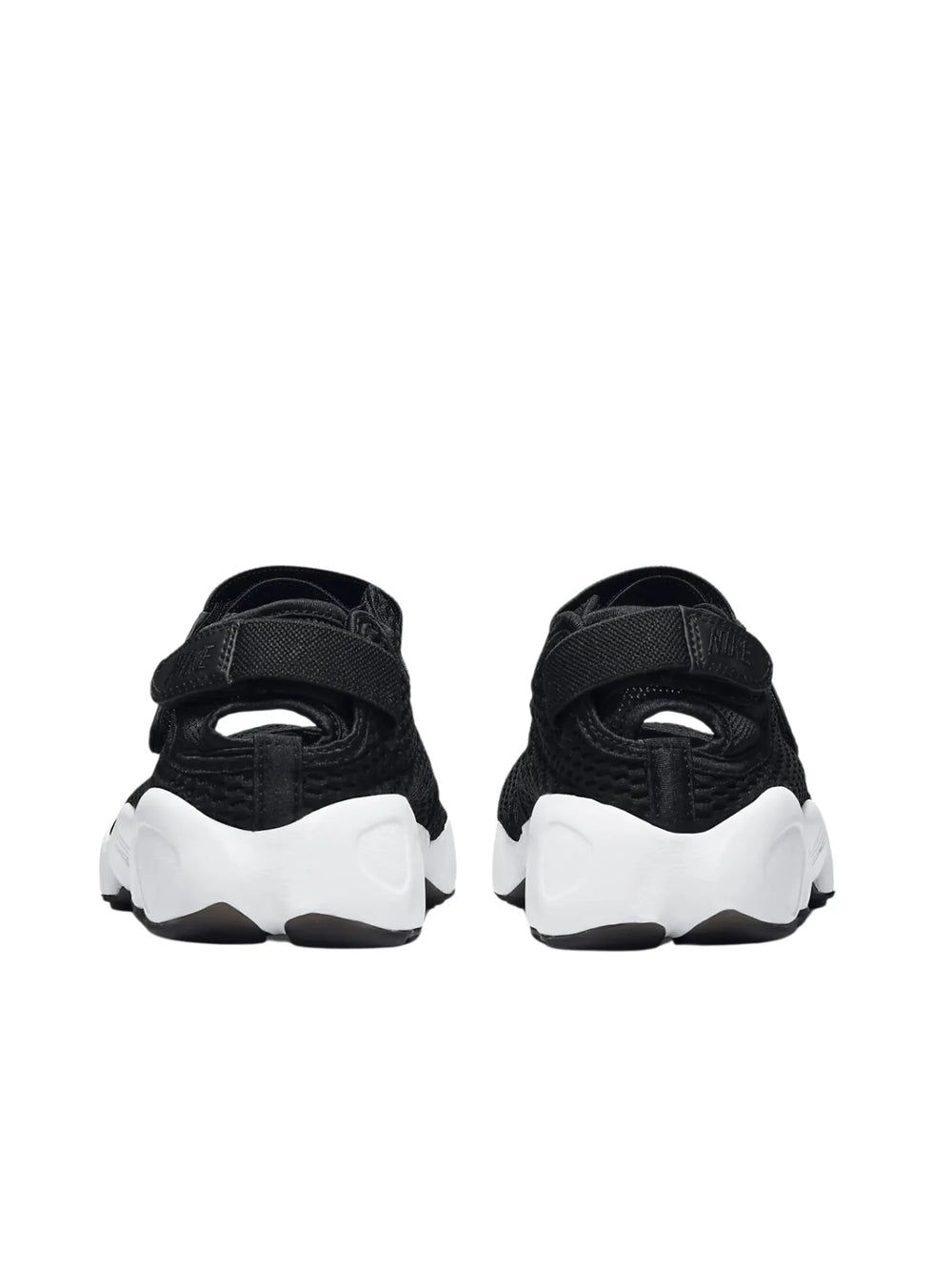 gambar-belakang-Nike-Air-Rift-Breathe-BlackWhiteCool-GreyWEBP