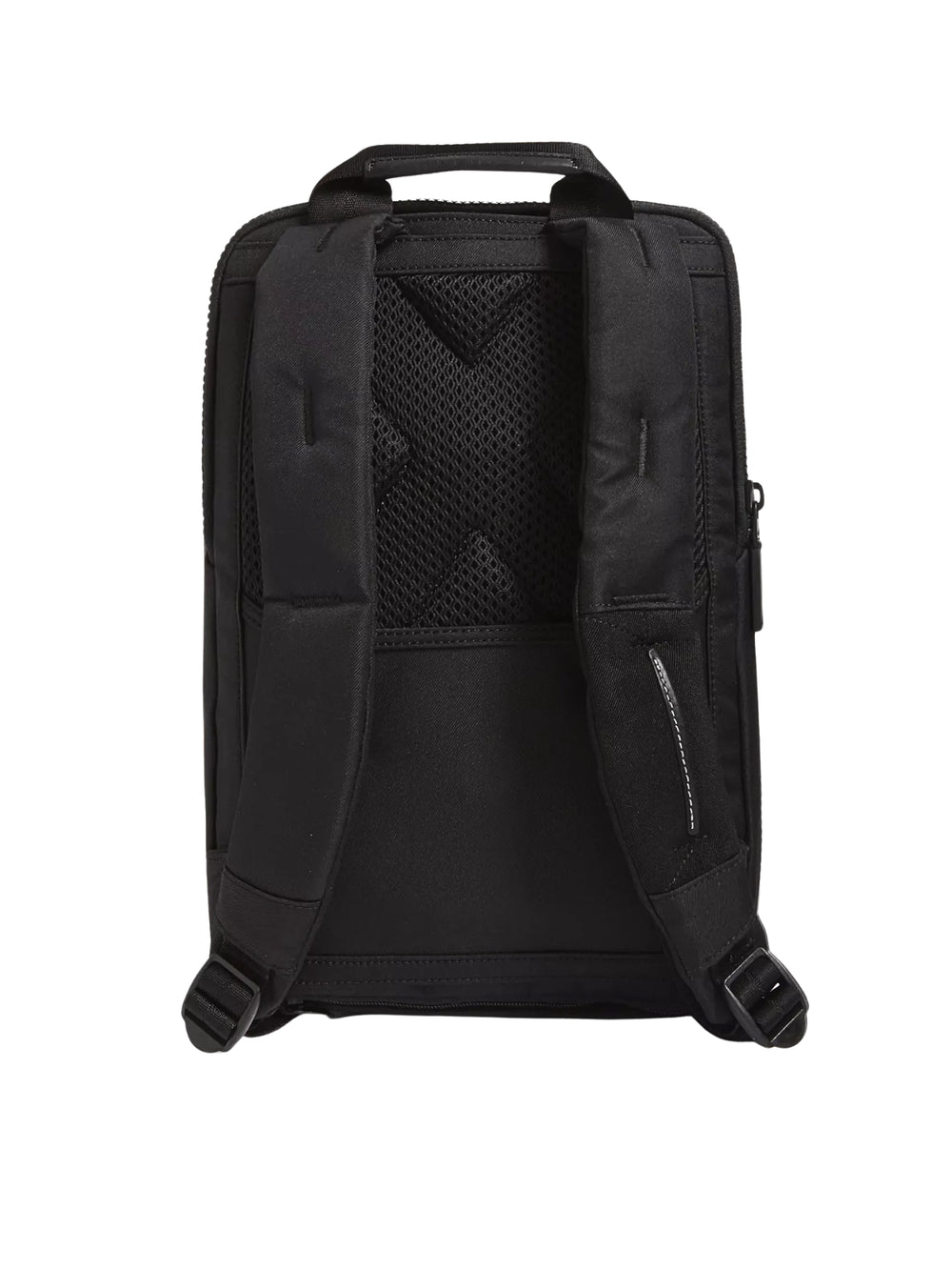 gambar-belakang-Nottaway-Backpack-Black-TUMI