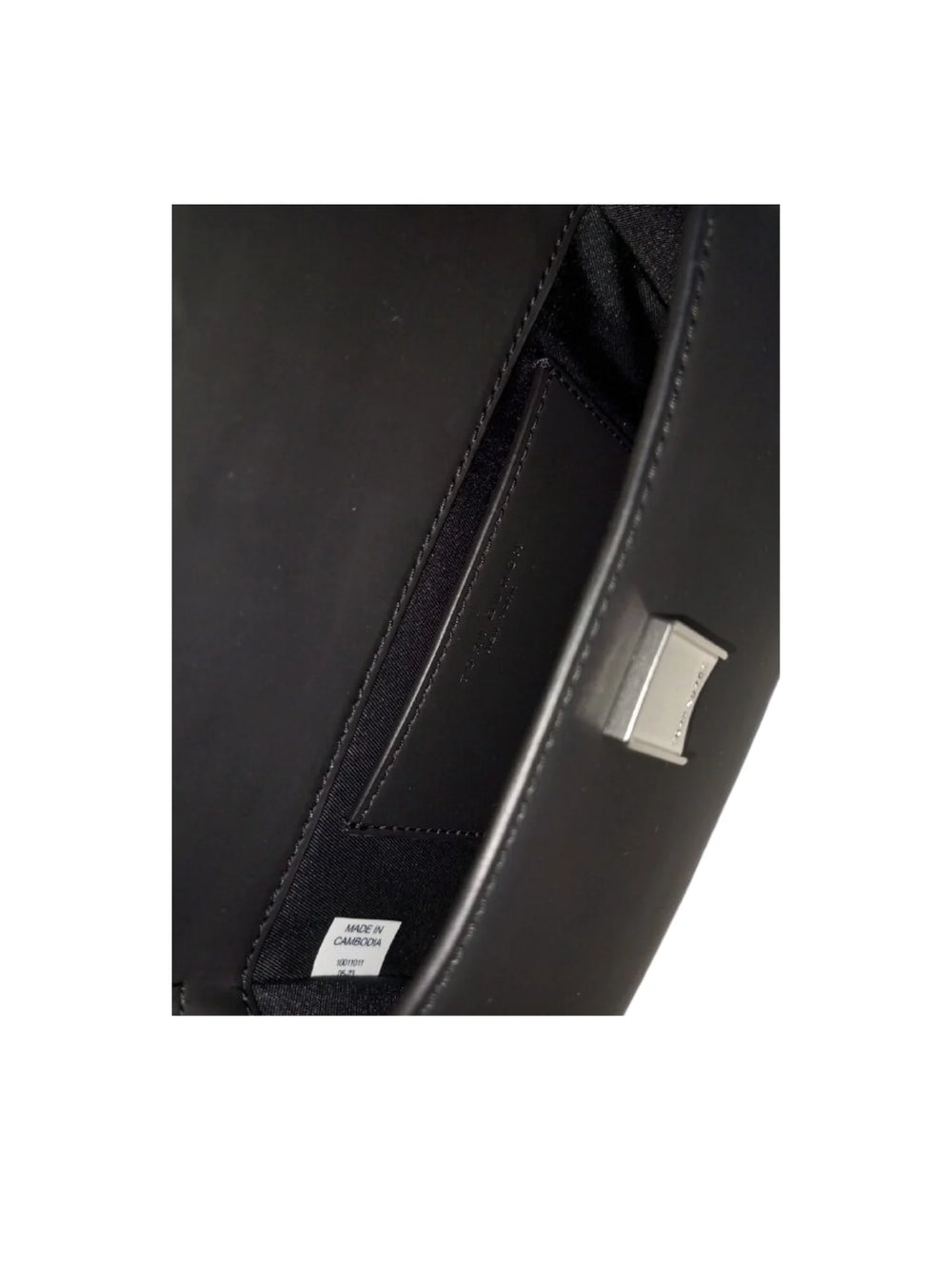 gambar-dalam-Burch-Britten-Matte-Mini-Top-Handle-BlackWEBP