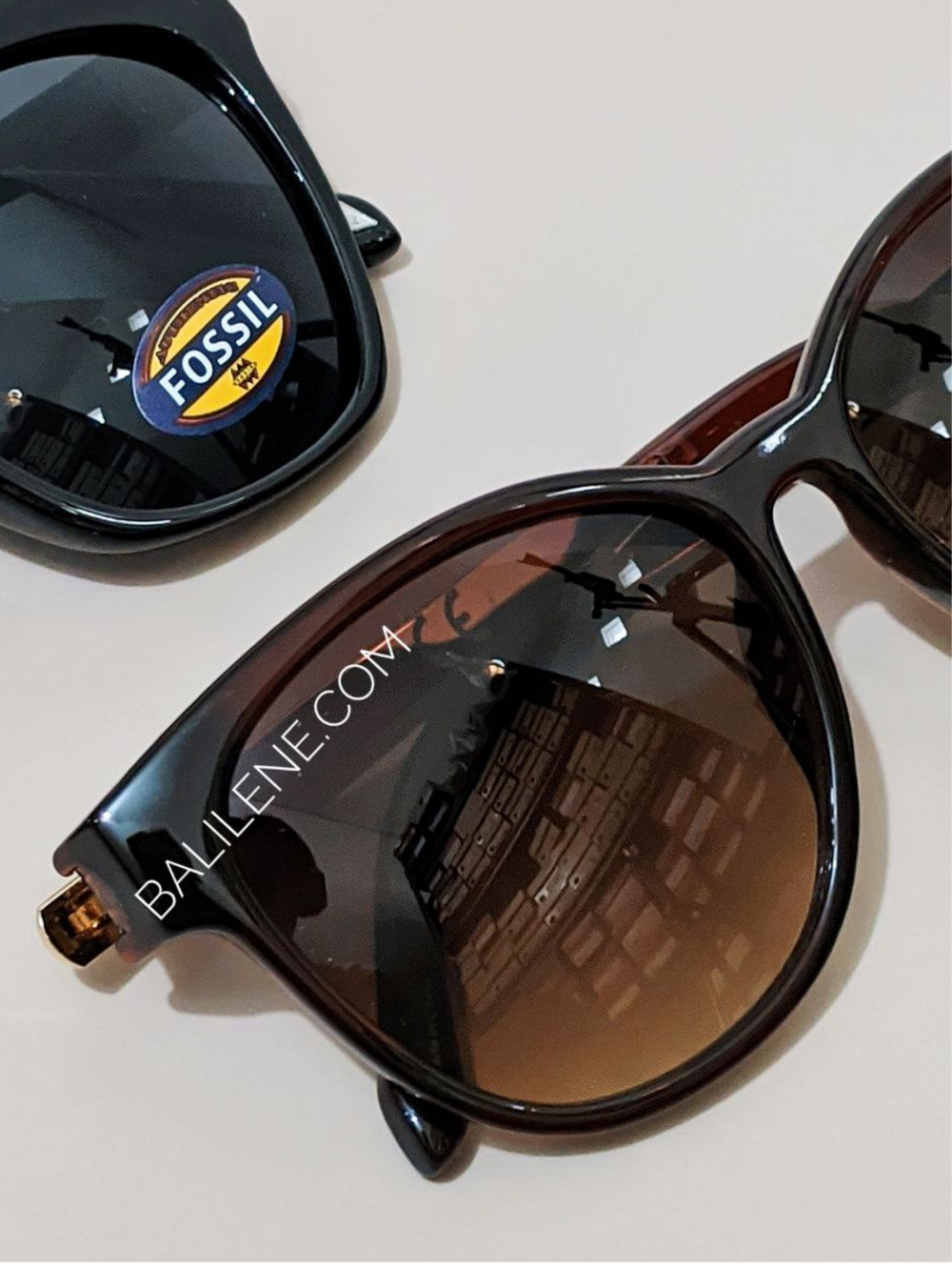 gambar-depan2-Fossill-Cat-Eye-Sunglasses-Brown_Balilene