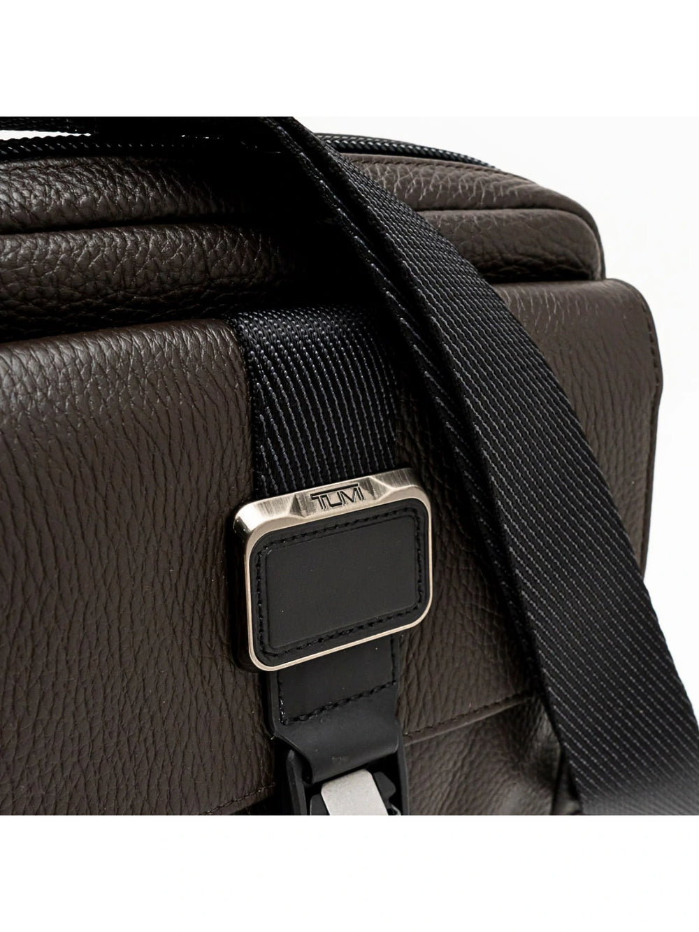 gambar-detail-Alpha-Bravo-Junior-Crossbody-Bag-Dark-Brown-Tumi